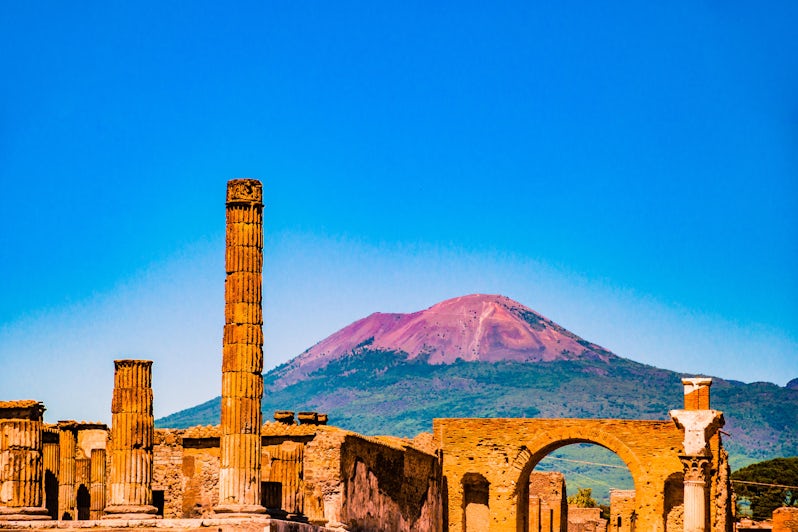 Image: Ruins of Pompeii, near Naples, Italy (Photo: Romas_Photo/Shutterstock)
