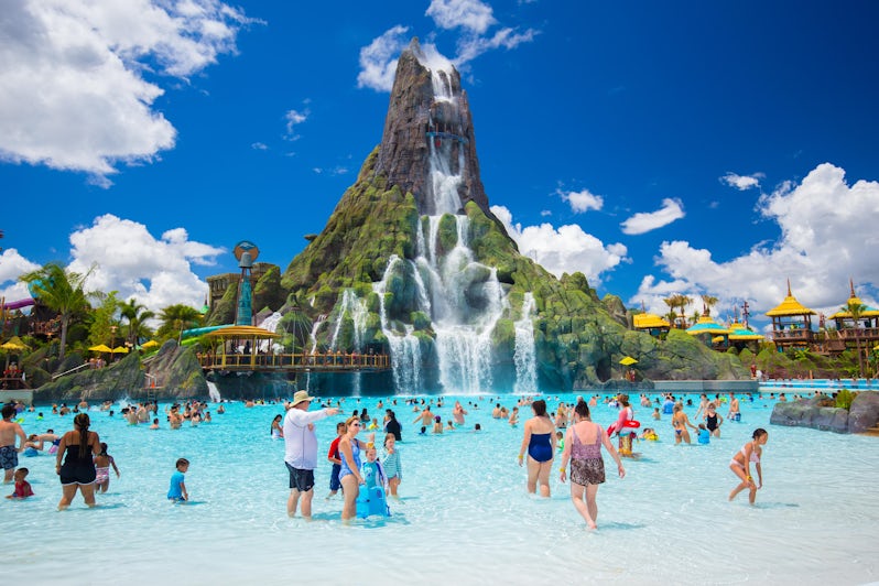 Volcano Bay Aquapark in Universal Studios, Florida (Photo: Mia2you/Shutterstock)