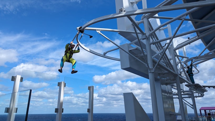 Crown's Edge thrill ride on Icon of the Seas (Photo: Colleen McDaniel)