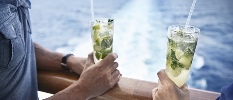 The Ultimate Guide to Drinking Alcohol on Cruise Ships (Photo: Princess Cruises)