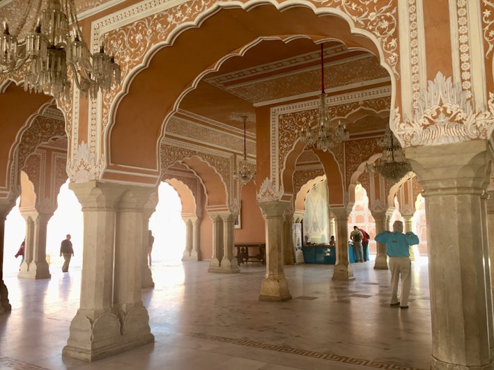 Hawa Mawal pink palace in Jaipur, India (Photo: Chris Gray Faust)