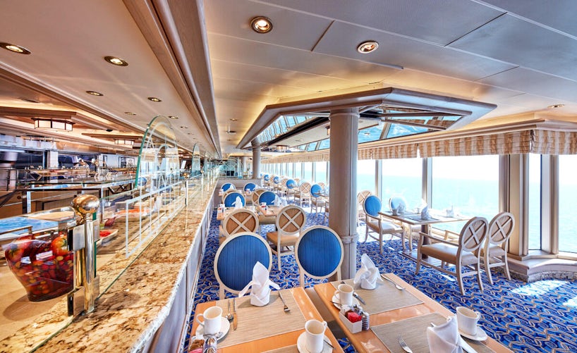 Lido Restaurant on Cunard (Photo: Cunard)