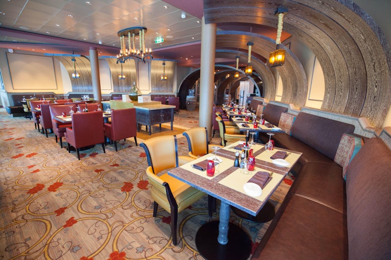 Tuscan Grille on Celebrity Reflection (Photo: Cruise Critic)