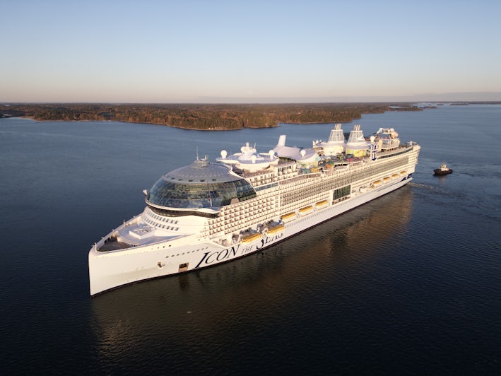 Icon of the Seas during sea trials (Photo: Royal Caribbean)