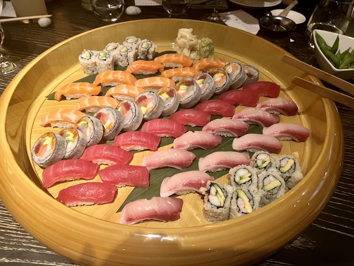 Sushi plate at Umi Uma. (Photo: Chris Gray Faust)