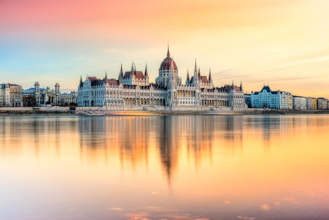 Danube River Cruise Lines and Danube River Cruise Itineraries