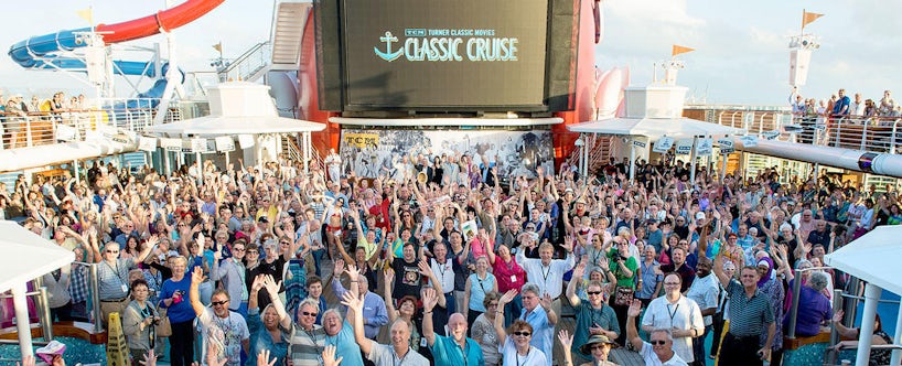 Group photo from the Turner Classic Movies Cruise (Photo: Turner Classic Movies Cruise)