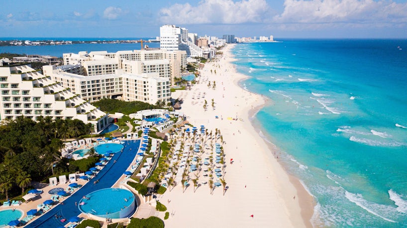 Cancun, Mexico (Photo: SVongpra/Shutterstock) 