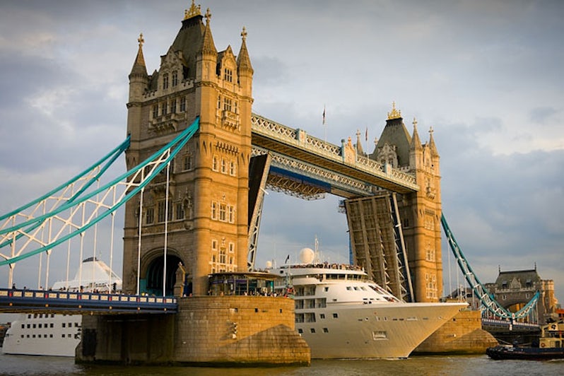 Cruise ship passing London's Tower Bridge