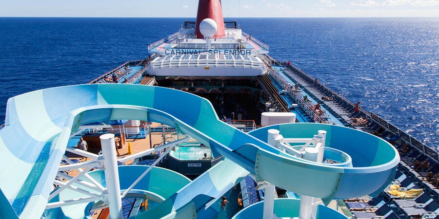 The Pool Deck and Waterpark on Carnival Splendor (Photo: Cruise Critic) The Pool Deck and Waterpark on Carnival Splendor (Photo: Cruise Critic)