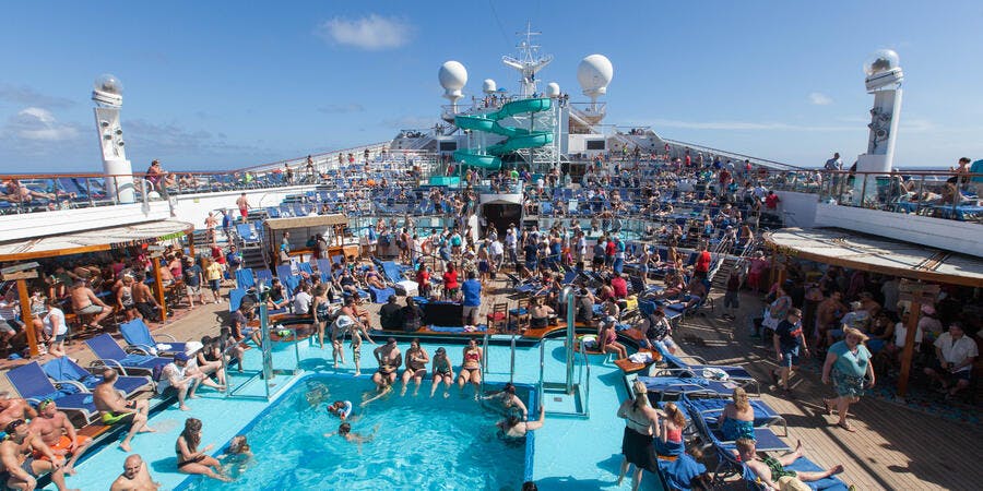 The Pool on Carnival Conquest (Photo: Cruise Critic) The Pool on Carnival Conquest (Photo: Cruise Critic)