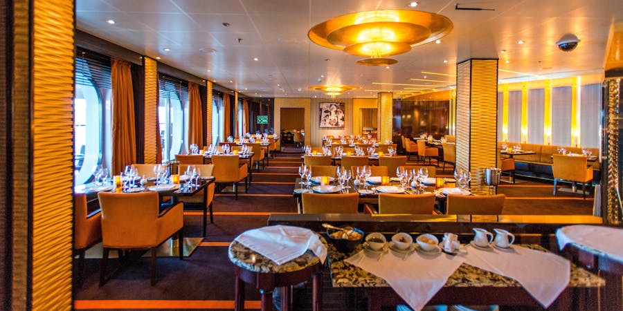 Fahrenheit 555 Steakhouse on Carnival Vista (Photo: Cruise Critic) Fahrenheit 555 Steakhouse on Carnival Vista (Photo: Cruise Critic)