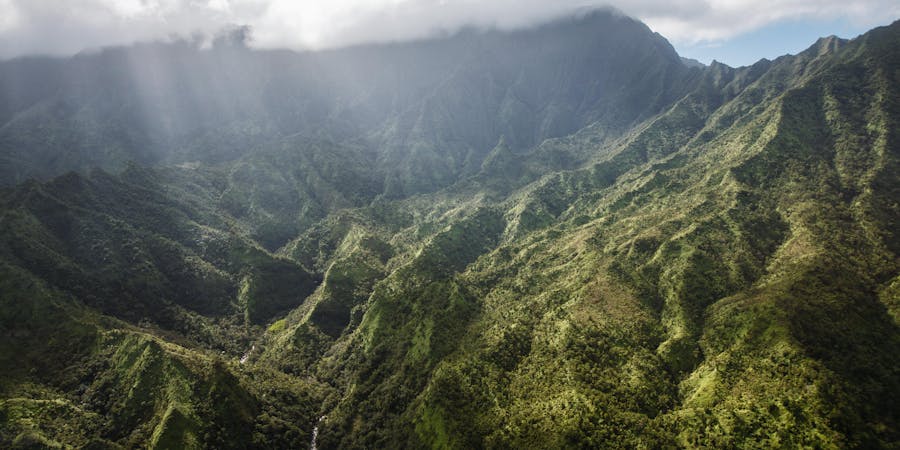 The Heart of Kauai, The Aerial View of Mount Waialeale (Photo: Hotaik Sung/Shutterstock) The Heart of Kauai, The Aerial View of Mount Waialeale (Photo: Hotaik Sung/Shutterstock)