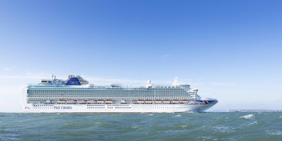 Azura (Photo: P&O Cruise Line) Azura (Photo: P&O Cruise Line)