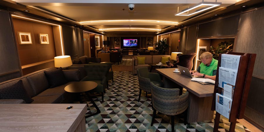 Neptune Lounge on Koningsdam Neptune Lounge on Koningsdam