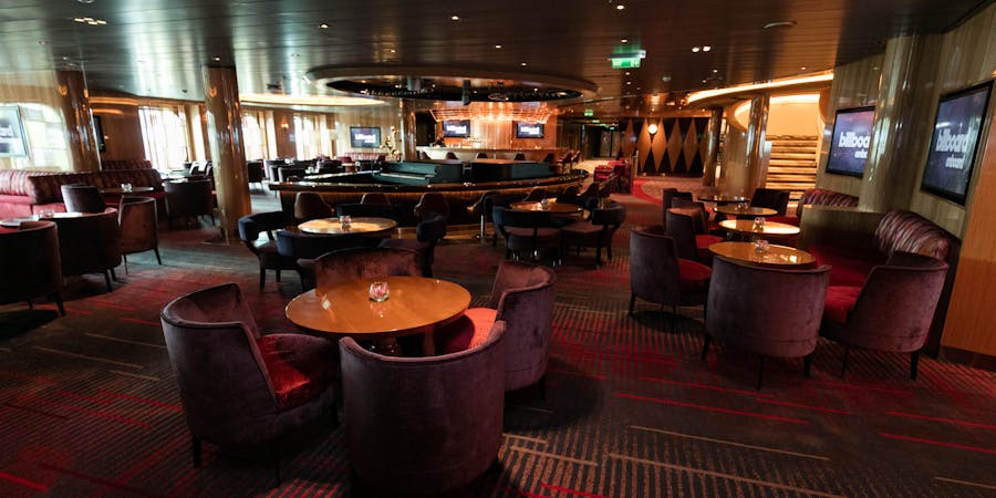 Billboard Onboard on Koningsdam (Photo: Cruise Critic) Billboard Onboard on Koningsdam (Photo: Cruise Critic)