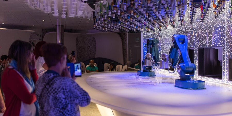 Bionic Bar on Harmony of the Seas Bionic Bar on Harmony of the Seas