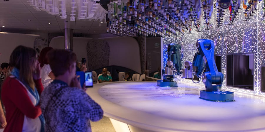 Bionic Bar on Harmony of the Seas Bionic Bar on Harmony of the Seas