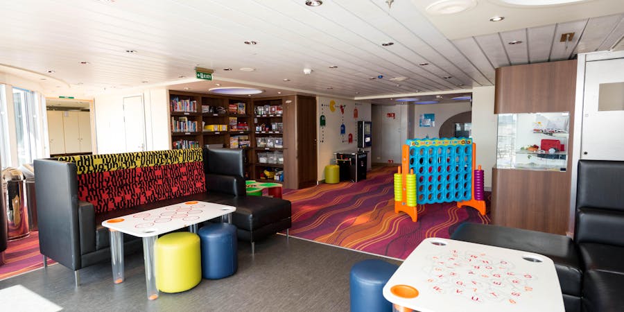 The Kids Zone on Queen Mary 2 (QM2) (Photo: Cruise Critic) The Kids Zone on Queen Mary 2 (QM2) (Photo: Cruise Critic)