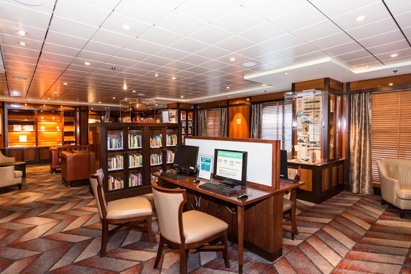 SS America Library on Pride of America