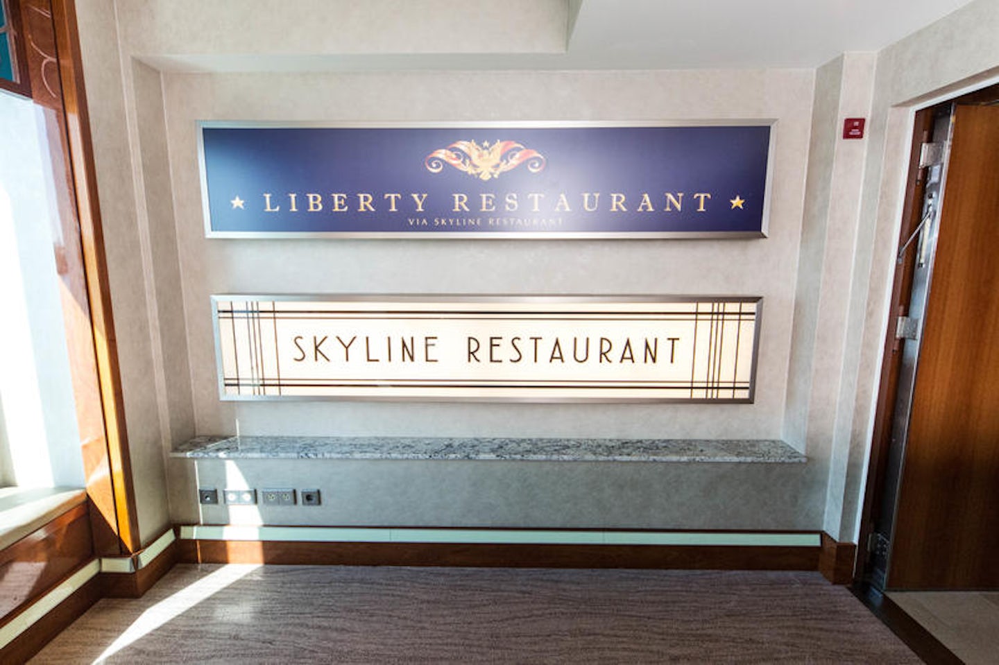 Skyline Restaurant on Pride of America