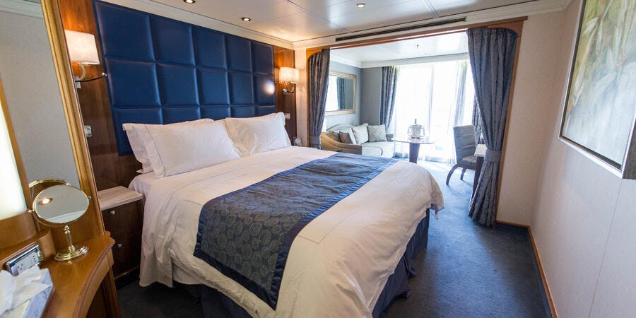 The Deluxe Suite on Seven Seas Navigator The Deluxe Suite on Seven Seas Navigator