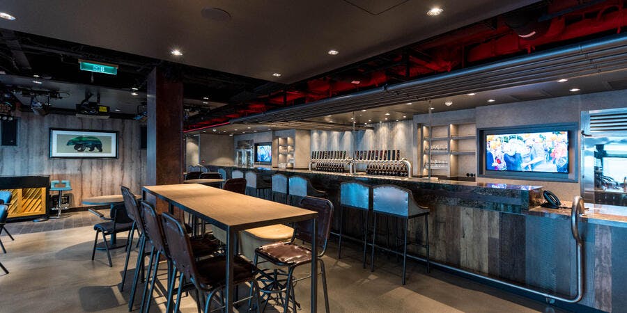 Norwegian Bliss District Brew House (Photo: Cruise Critic) Norwegian Bliss District Brew House (Photo: Cruise Critic)