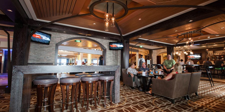 Celebrity Equinox's Gastrobar (Photo: Cruise Critic) Celebrity Equinox's Gastrobar (Photo: Cruise Critic)