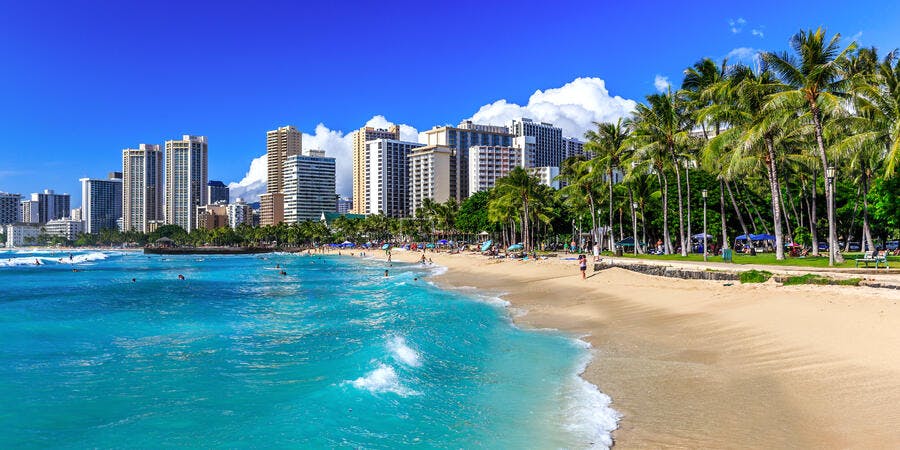 Waikiki Beach in Honolulu, Hawaii (Photo: emperorcosar/Shutterstock) Waikiki Beach in Honolulu, Hawaii (Photo: emperorcosar/Shutterstock)