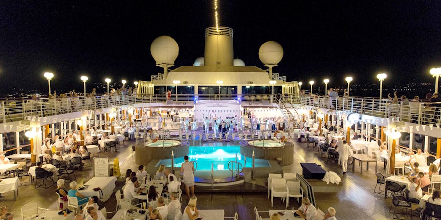 Azamara' White Night Party (Photo: Cruise Critic) Azamara' White Night Party (Photo: Cruise Critic)