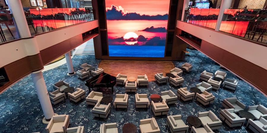 Atrium on Norwegian Bliss Atrium on Norwegian Bliss