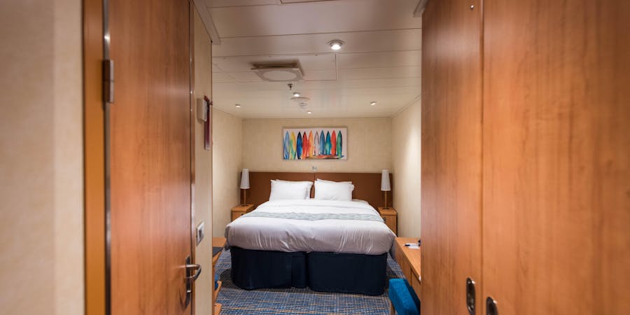Inside Cabin on Carnival Horizon (Photo: Cruise Critic) Inside Cabin on Carnival Horizon (Photo: Cruise Critic)