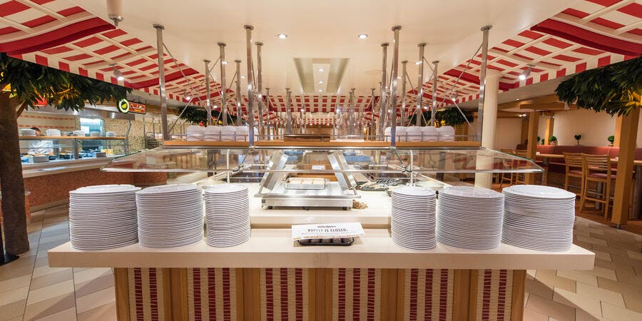 Lido Marketplace on Carnival Horizon Lido Marketplace on Carnival Horizon