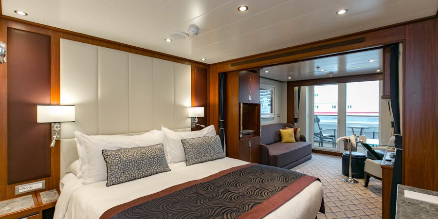 The Veranda Suite on Seabourn Ovation The Veranda Suite on Seabourn Ovation