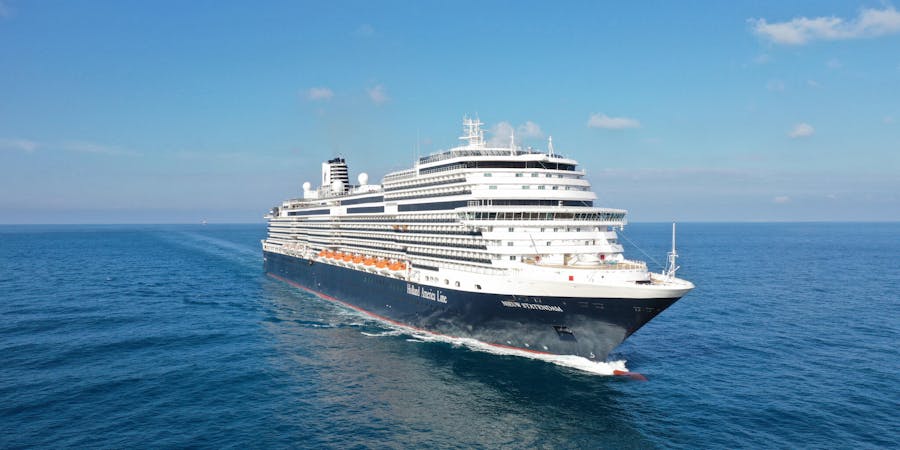 Nieuw Statendam (Photo: Holland America Line) Nieuw Statendam (Photo: Holland America Line)