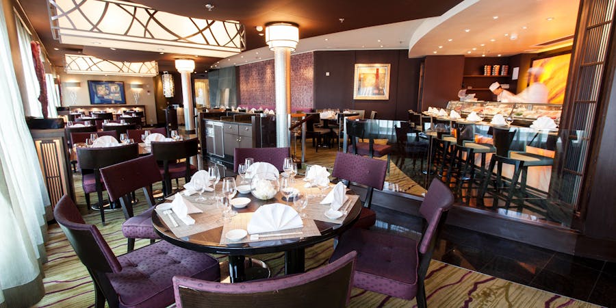 Umi Uma & Sushi Bar on Crystal Symphony (Photo: Cruise Critic) Umi Uma & Sushi Bar on Crystal Symphony (Photo: Cruise Critic)