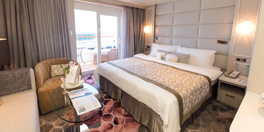 The Seabreeze Penthouse on Crystal Symphony (Photo: Cruise Critic) The Seabreeze Penthouse on Crystal Symphony (Photo: Cruise Critic)