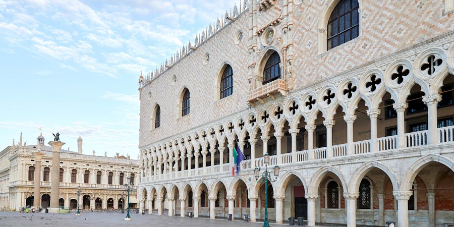 Doge Palace, Venice Italy (Photo: andersphoto/Shutterstock) Doge Palace, Venice Italy (Photo: andersphoto/Shutterstock)