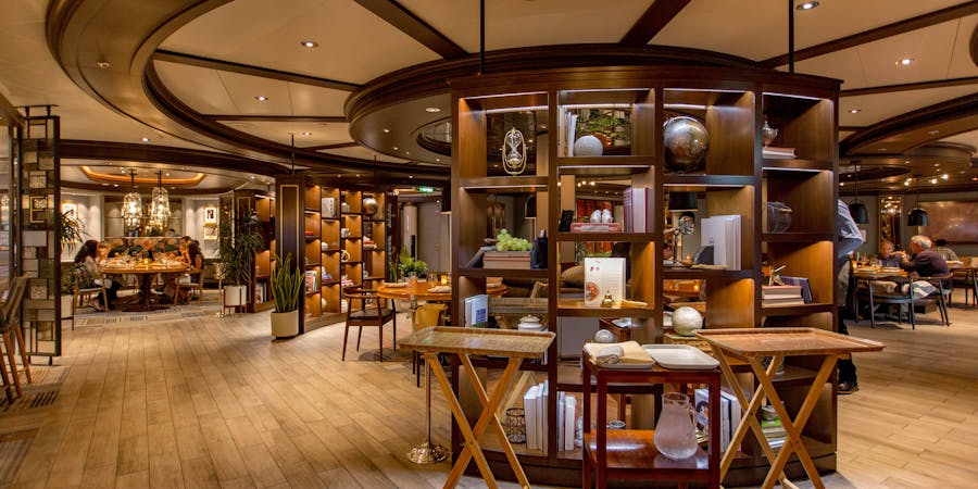 Share by Curtis Stone on Ruby Princess (Photo: Cruise Critic) Share by Curtis Stone on Ruby Princess (Photo: Cruise Critic)