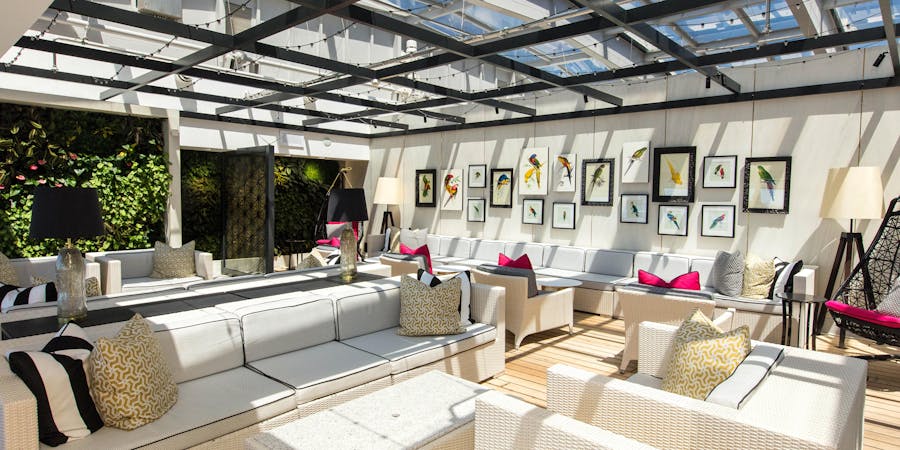Silk Kitchen & Bar on Crystal Symphony (Photo: Cruise Critic) Silk Kitchen & Bar on Crystal Symphony (Photo: Cruise Critic)