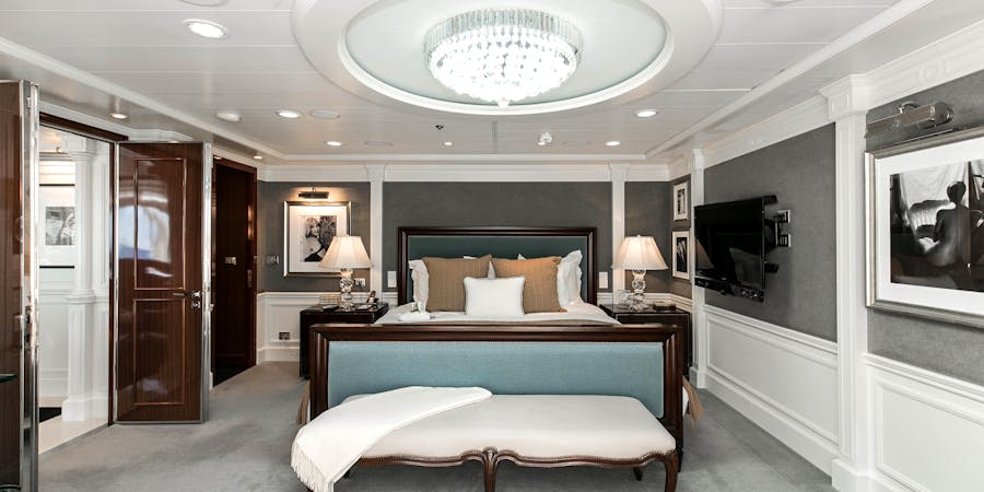 The Owner's Suite on Riviera (Photo: Cruise Critic) The Owner's Suite on Riviera (Photo: Cruise Critic)