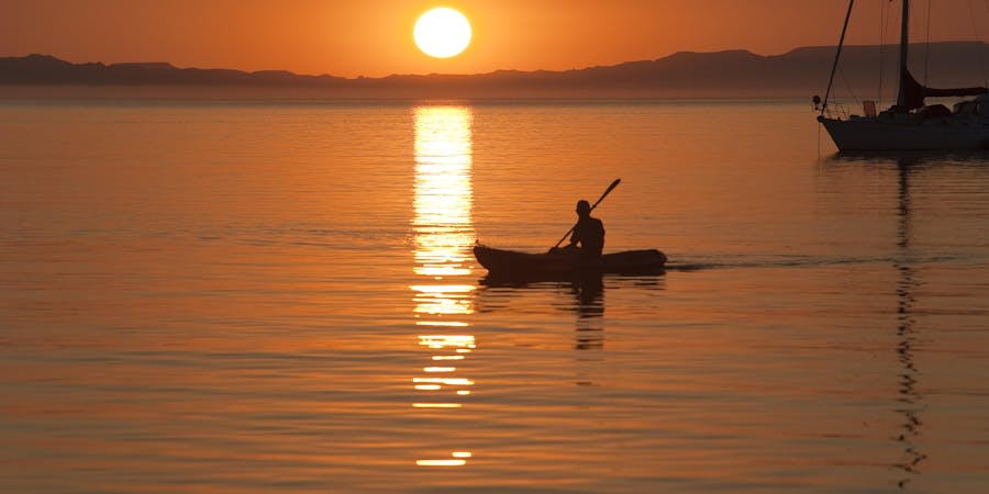 Kayaking in the Sea of Cortez (Photo: Stephen N Haynes/Shutterstock) Kayaking in the Sea of Cortez (Photo: Stephen N Haynes/Shutterstock)