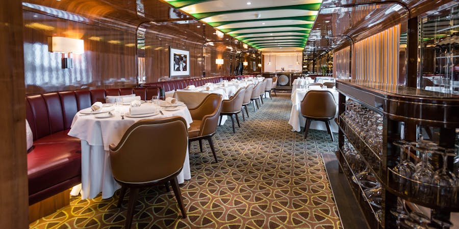 The Grill Restaurant on Seabourn Quest (Photo: Cruise Critic) The Grill Restaurant on Seabourn Quest (Photo: Cruise Critic)