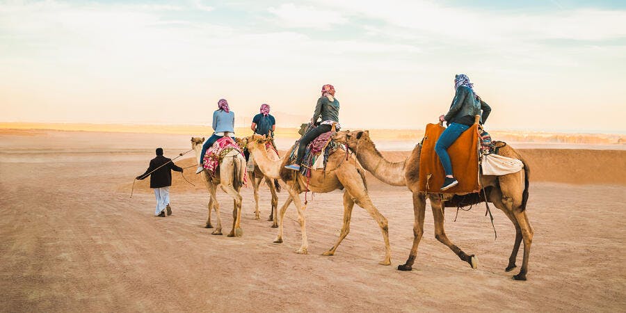 Group Camel Riding (Photo: travin_photo/Shutterstock) Group Camel Riding (Photo: travin_photo/Shutterstock)