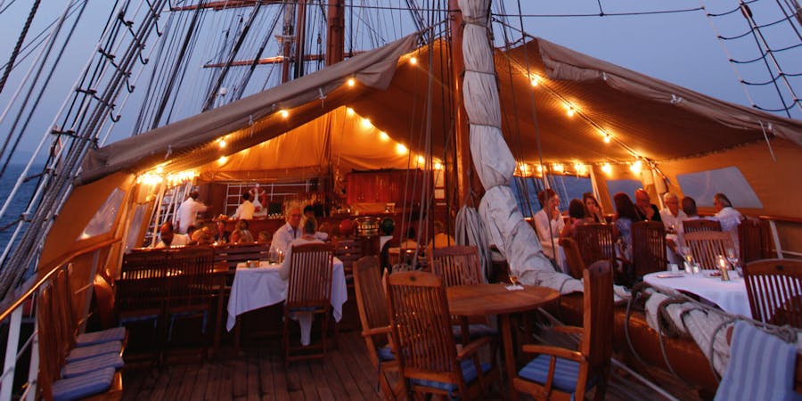 Sea Cloud Dining at Night (Photo: Sea Cloud Cruises) Sea Cloud Dining at Night (Photo: Sea Cloud Cruises)