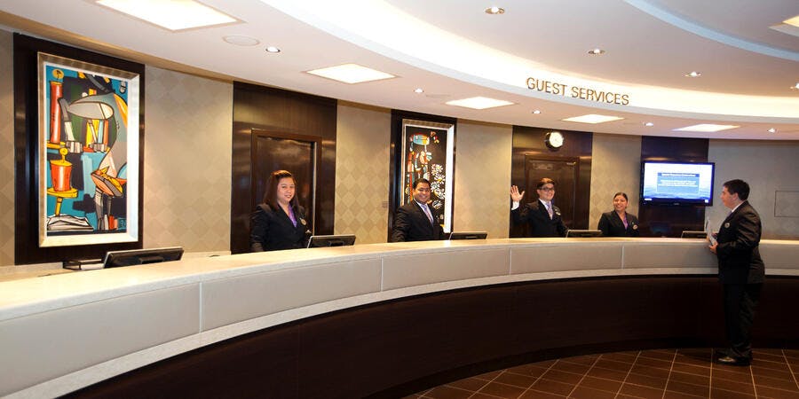Guest Services on Norwegian Getaway (Photo: Cruise Critic) Guest Services on Norwegian Getaway (Photo: Cruise Critic)