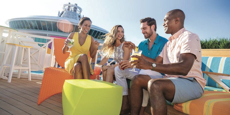 How to Make Friends on a Cruise (Photo: Royal Caribbean International) How to Make Friends on a Cruise (Photo: Royal Caribbean International)