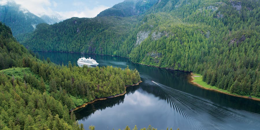 Seabourn Sojourn Cruising in the Misty Fjords of Alaska (Photo: Seabourn Cruise Line) Seabourn Sojourn Cruising in the Misty Fjords of Alaska (Photo: Seabourn Cruise Line)