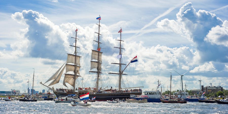 Sail Amsterdam (Photo: Elisabeth Aardema/Shutterstock) Sail Amsterdam (Photo: Elisabeth Aardema/Shutterstock)