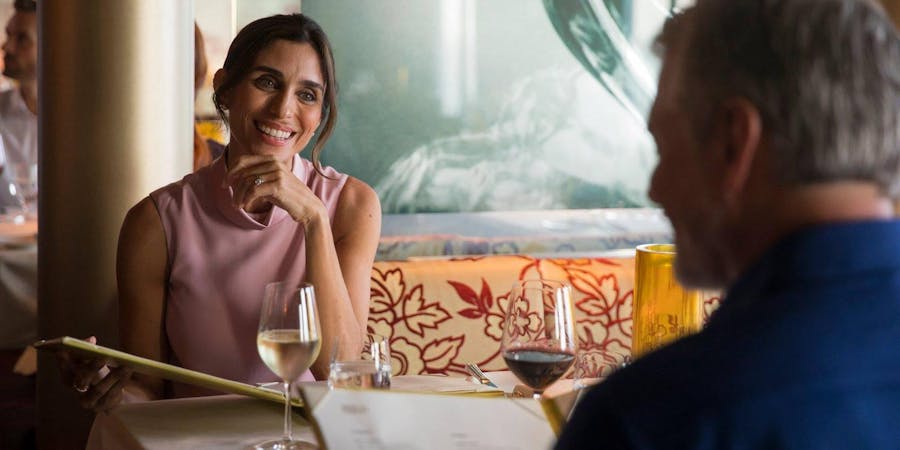 Crystal Cruises Couple Dining Together (Photo: Crystal Cruises) Crystal Cruises Couple Dining Together (Photo: Crystal Cruises)